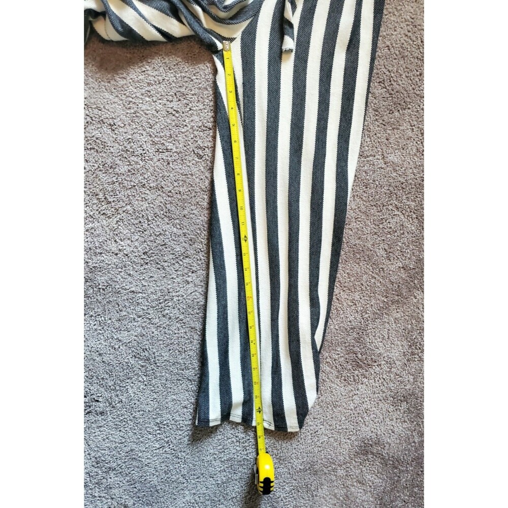 Acemi Striped Jumpsuit Cropped Leg Elastic At Waist Modesty Button At Chest - Picture 6 of 8